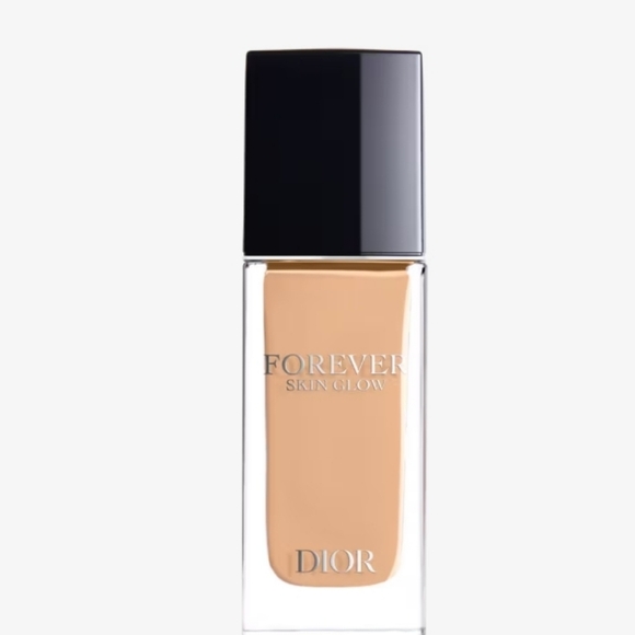 Dior Other - Dior Forever Skin Glow Foundation: Shade 3,5N, 24 Hour Wear, 30ml, Sealed, New
